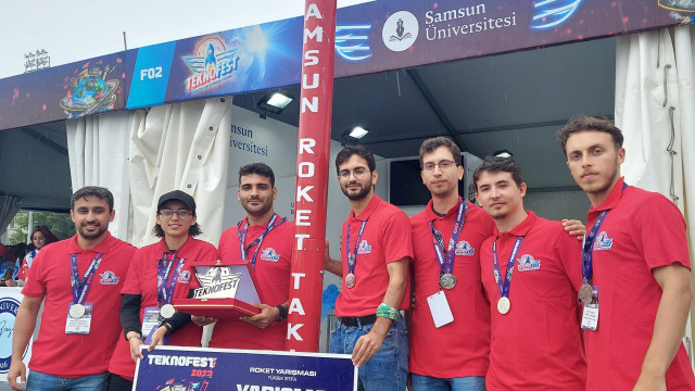 Samsun Üniversitesi Takımlarından Teknofest 2023’te Bir Başarı Daha: Yüksek İrtifa Roket Yarışması İkincisi