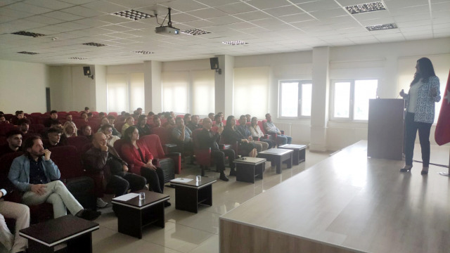 Kavak Meslek Yüksekokulu’nda İş Sağlığı ve Güvenliği Semineri