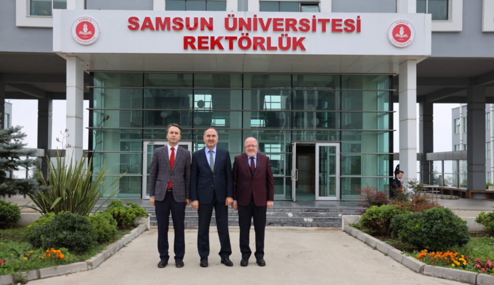 Sinop Üniversitesi Rektörü’nden Nezaket Ziyareti